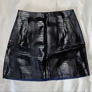 Express mini skirt